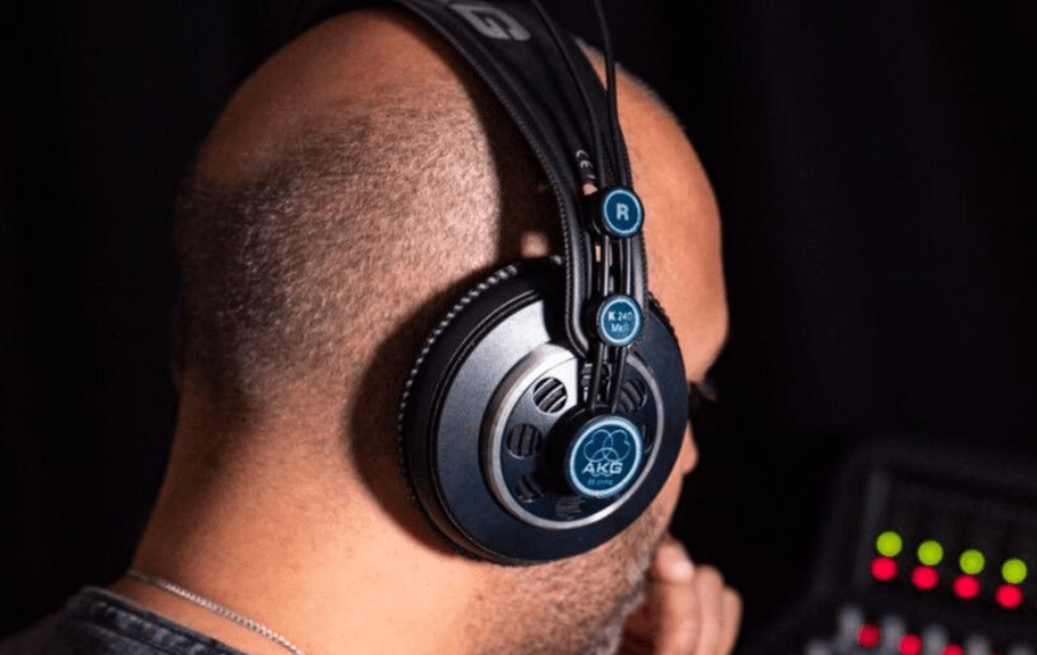 Fone de ouvido AKG K240 MKII