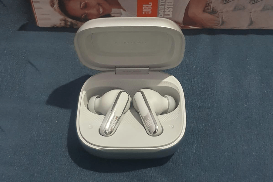Fone Bluetooth JBL Live Beam 3