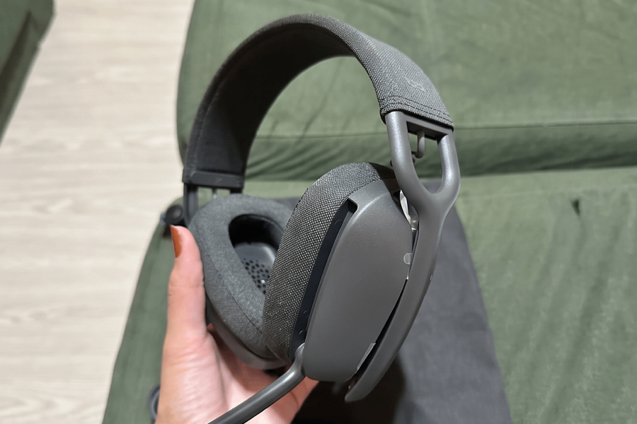 Headphone Logitech Zone Vibe 100